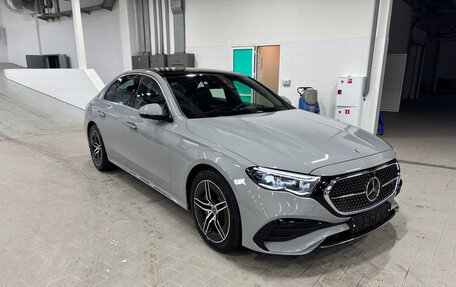 Mercedes-Benz E-Класс, 2025 год, 9 990 000 рублей, 2 фотография