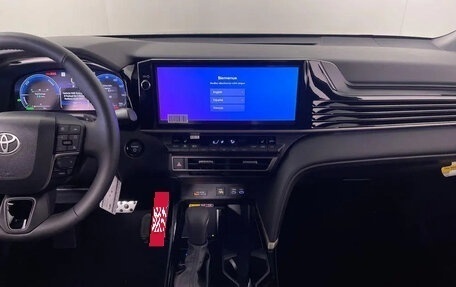 Toyota Camry, 2025 год, 6 155 000 рублей, 12 фотография