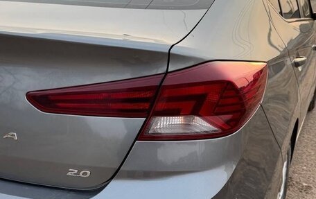 Hyundai Elantra VI рестайлинг, 2019 год, 1 550 000 рублей, 6 фотография