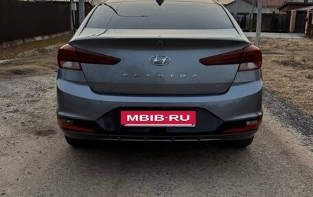 Hyundai Elantra VI рестайлинг, 2019 год, 1 550 000 рублей, 15 фотография