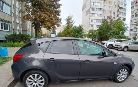 Opel Astra J, 2012 год, 550 000 рублей, 4 фотография