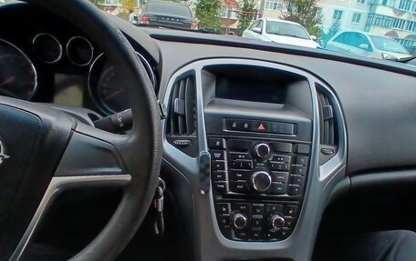 Opel Astra J, 2012 год, 550 000 рублей, 6 фотография