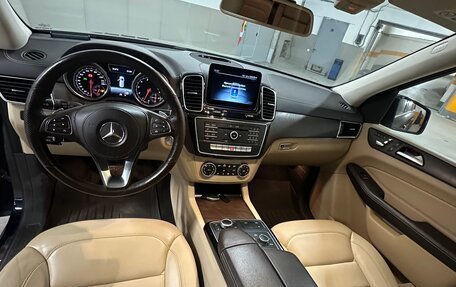 Mercedes-Benz GLS, 2017 год, 3 980 000 рублей, 9 фотография