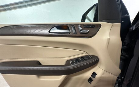 Mercedes-Benz GLS, 2017 год, 3 980 000 рублей, 13 фотография