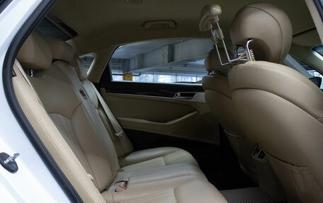 Hyundai Genesis II, 2016 год, 1 899 000 рублей, 14 фотография