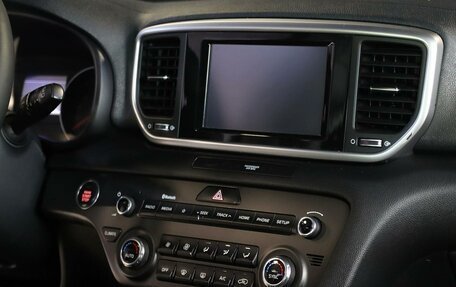 KIA Sportage IV рестайлинг, 2019 год, 2 039 000 рублей, 10 фотография