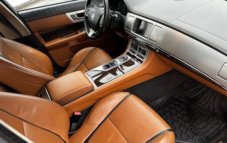 Jaguar XF I рестайлинг, 2012 год, 1 000 000 рублей, 12 фотография