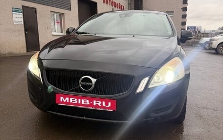 Volvo S60 III, 2011 год, 850 000 рублей, 2 фотография