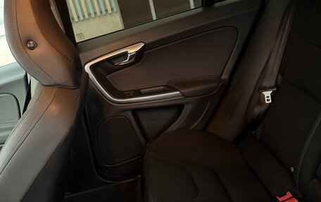 Volvo S60 III, 2011 год, 850 000 рублей, 9 фотография