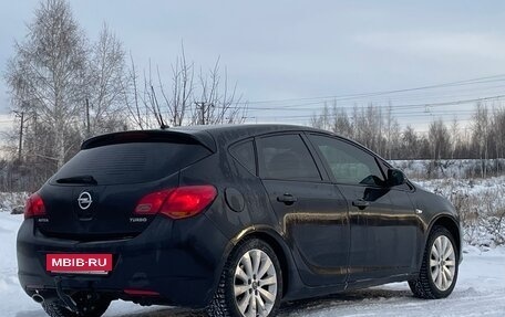 Opel Astra J, 2010 год, 559 000 рублей, 4 фотография