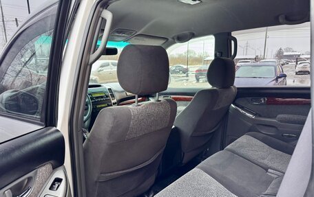 Toyota Land Cruiser Prado 120 рестайлинг, 2006 год, 1 500 000 рублей, 8 фотография