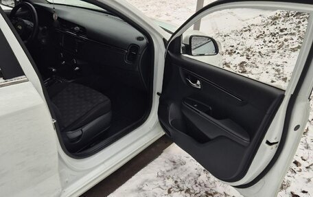 KIA Rio IV, 2018 год, 1 400 000 рублей, 3 фотография