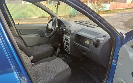 Renault Logan I, 2006 год, 300 000 рублей, 8 фотография