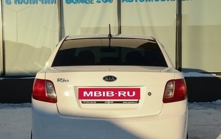 KIA Rio II, 2011 год, 650 000 рублей, 4 фотография