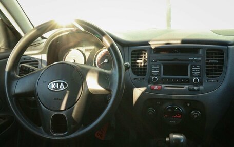 KIA Rio II, 2011 год, 650 000 рублей, 10 фотография