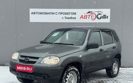 Chevrolet Niva I рестайлинг, 2017 год, 782 000 рублей, 3 фотография