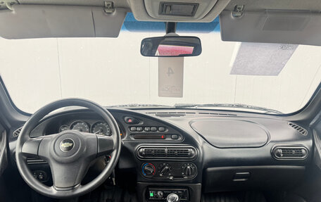 Chevrolet Niva I рестайлинг, 2017 год, 782 000 рублей, 14 фотография