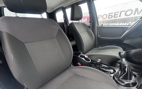 Chevrolet Niva I рестайлинг, 2017 год, 782 000 рублей, 12 фотография