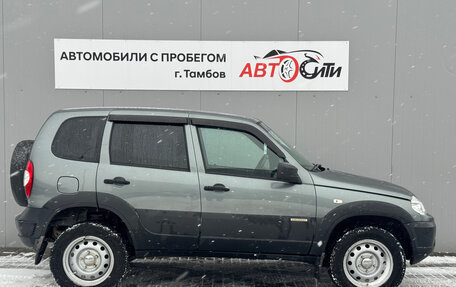 Chevrolet Niva I рестайлинг, 2017 год, 782 000 рублей, 8 фотография