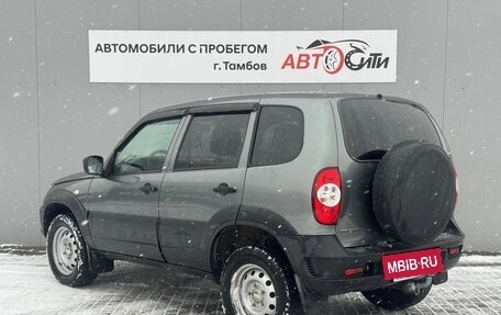 Chevrolet Niva I рестайлинг, 2017 год, 782 000 рублей, 5 фотография