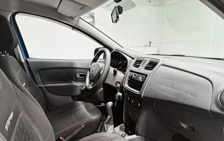 Renault Sandero II рестайлинг, 2017 год, 819 000 рублей, 13 фотография