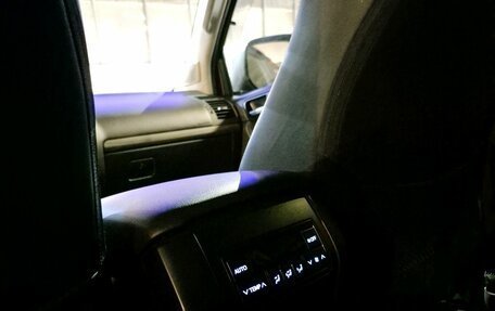 Toyota Land Cruiser Prado 150 рестайлинг 2, 2021 год, 6 890 000 рублей, 9 фотография