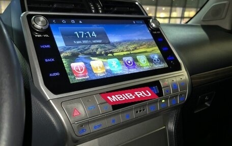 Toyota Land Cruiser Prado 150 рестайлинг 2, 2021 год, 6 890 000 рублей, 4 фотография