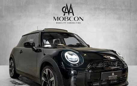 MINI Hatch, 2025 год, 4 600 000 рублей, 3 фотография