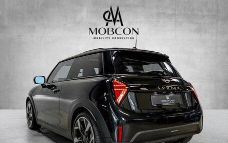 MINI Hatch, 2025 год, 4 600 000 рублей, 6 фотография