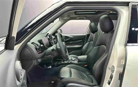 MINI Clubman, 2022 год, 2 747 400 рублей, 6 фотография