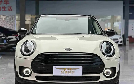 MINI Clubman, 2022 год, 2 747 400 рублей, 1 фотография