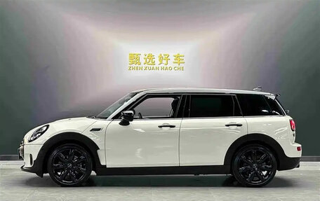 MINI Clubman, 2022 год, 2 747 400 рублей, 10 фотография