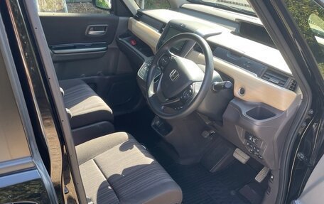 Honda Freed II, 2019 год, 1 980 000 рублей, 3 фотография