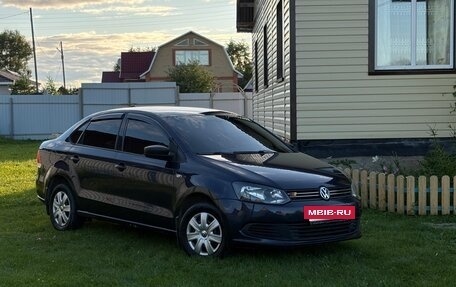 Volkswagen Polo VI (EU Market), 2011 год, 580 000 рублей, 3 фотография