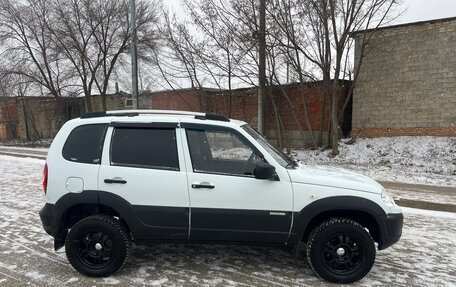 Chevrolet Niva I рестайлинг, 2014 год, 695 000 рублей, 8 фотография