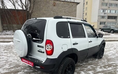 Chevrolet Niva I рестайлинг, 2014 год, 695 000 рублей, 5 фотография