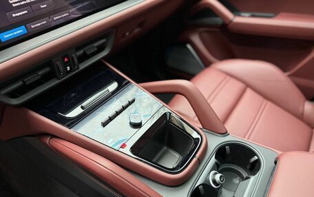 Porsche Cayenne III, 2025 год, 18 990 000 рублей, 8 фотография