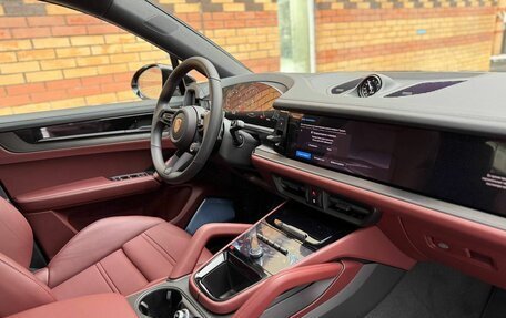 Porsche Cayenne III, 2025 год, 18 990 000 рублей, 19 фотография