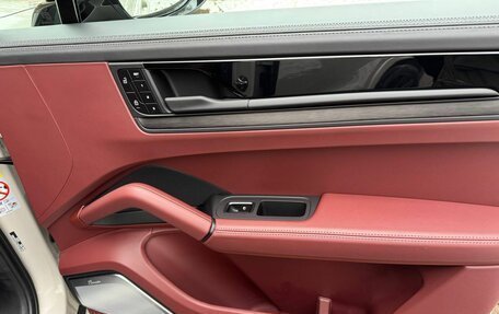 Porsche Cayenne III, 2025 год, 18 990 000 рублей, 21 фотография