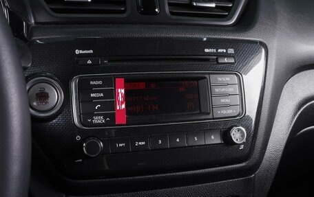 KIA Rio III рестайлинг, 2016 год, 1 000 000 рублей, 18 фотография