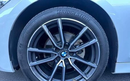 BMW 3 серия, 2021 год, 2 640 000 рублей, 13 фотография