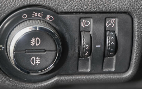 Opel Astra J, 2011 год, 969 000 рублей, 23 фотография