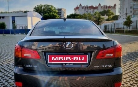 Lexus IS II рестайлинг 2, 2006 год, 1 500 000 рублей, 6 фотография