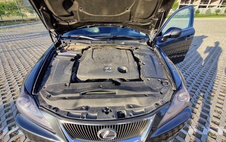 Lexus IS II рестайлинг 2, 2006 год, 1 500 000 рублей, 15 фотография