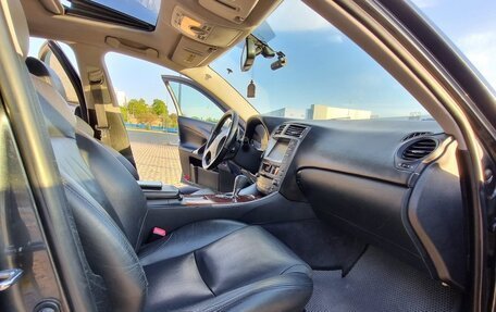 Lexus IS II рестайлинг 2, 2006 год, 1 500 000 рублей, 16 фотография