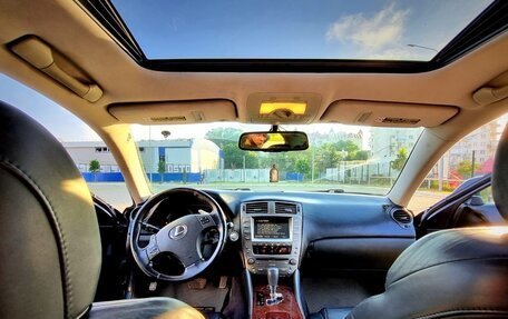 Lexus IS II рестайлинг 2, 2006 год, 1 500 000 рублей, 21 фотография