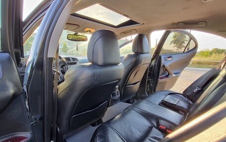 Lexus IS II рестайлинг 2, 2006 год, 1 500 000 рублей, 22 фотография