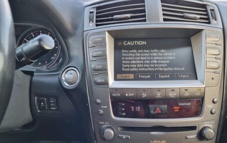 Lexus IS II рестайлинг 2, 2006 год, 1 500 000 рублей, 28 фотография