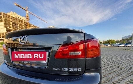 Lexus IS II рестайлинг 2, 2006 год, 1 500 000 рублей, 39 фотография
