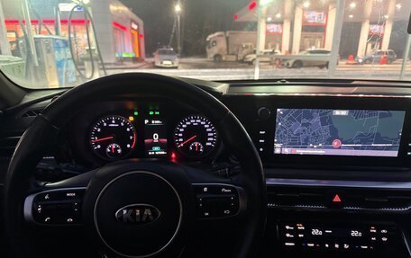 KIA K5, 2021 год, 2 300 000 рублей, 8 фотография